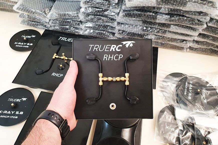 Антена 2.4ГГц TrueRC Gatling 2.4 DT2142UA фото