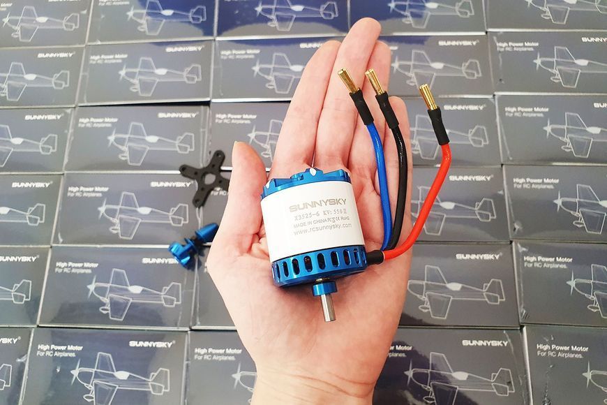 Мотор для літаків SunnySky X3525 V3 KV550 DT1808UA фото