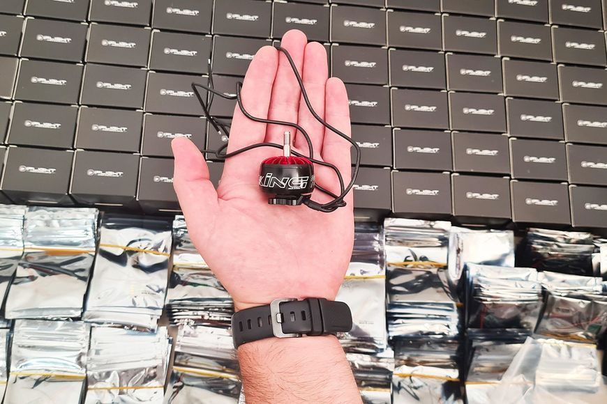 Мотор iFlight XING 2814 880KV для мультикоптерів DT1759UA фото