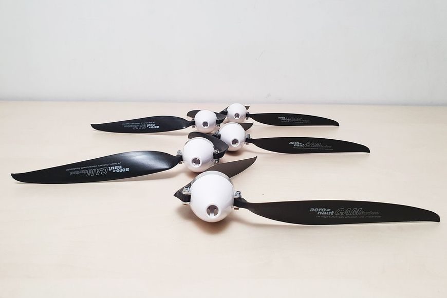 Лопаті складані карбонові для літака Aeronaut CAM Carbon 12x6,5 (723446) DT2447UA фото