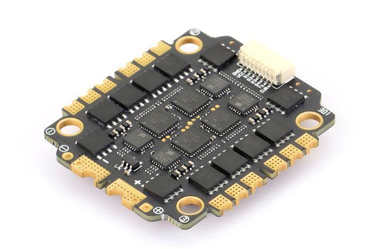 Регулятор 4-в-1 Diatone MAMBA F65 128K BL32 4x65A 6S DT2307UA фото
